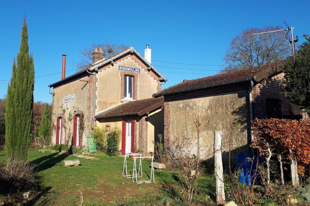Charmante Ancienne Gare Halte Relais Bonsmoulins 외부 사진